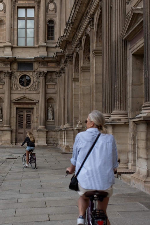 The Best of Paris: Small Group Bike Tour like a Local - The small-group ride: safety, flow, and that local pace