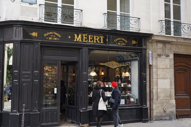 The best sights in Paris with guide - Marais to Île de la Cité, where the city’s story makes sense