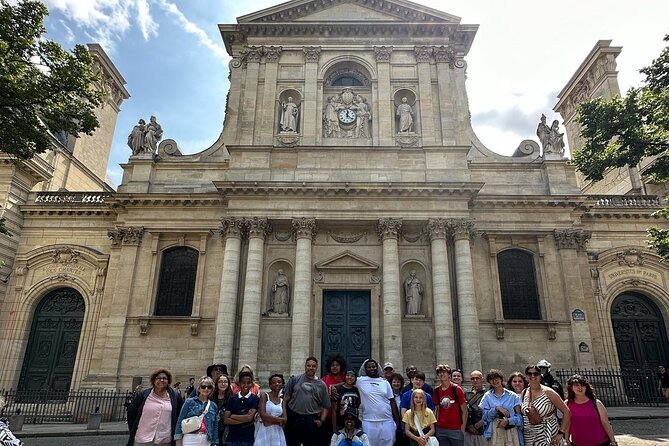 The best sights in Paris with guide - Private group experience, and why the guide name matters