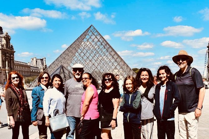 The Great Paris Layover: Private Tour with optional car upgrade - Île de la Cité: where the tour turns darker, then stunning
