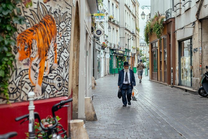 The History of Paris: Historical Le Marais Private Tour - The real value: what you’ll learn from your local guide