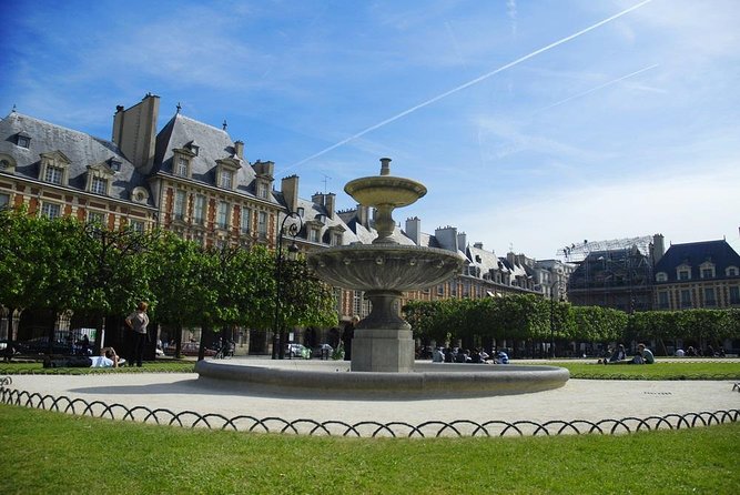 The History of Paris: Historical Le Marais Private Tour - Price and value: what you’re paying for at $106.93 per person