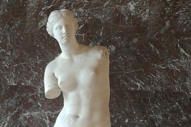 The Louvre for the first time. A Private Guided Tour - Why a Louvre private guide makes your first visit feel manageable