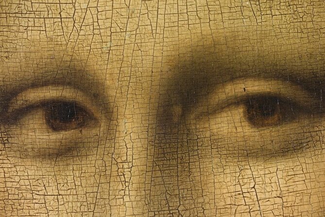 The Louvre for the first time. A Private Guided Tour - Headsets in the loud rooms, including Mona Lisa viewing areas