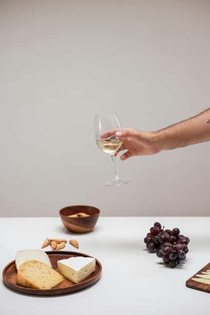The Paris Food Experience: Montmartre Gourmet Food Tour - Where It Starts at Metro Blanche, and How to Plan Your Walk