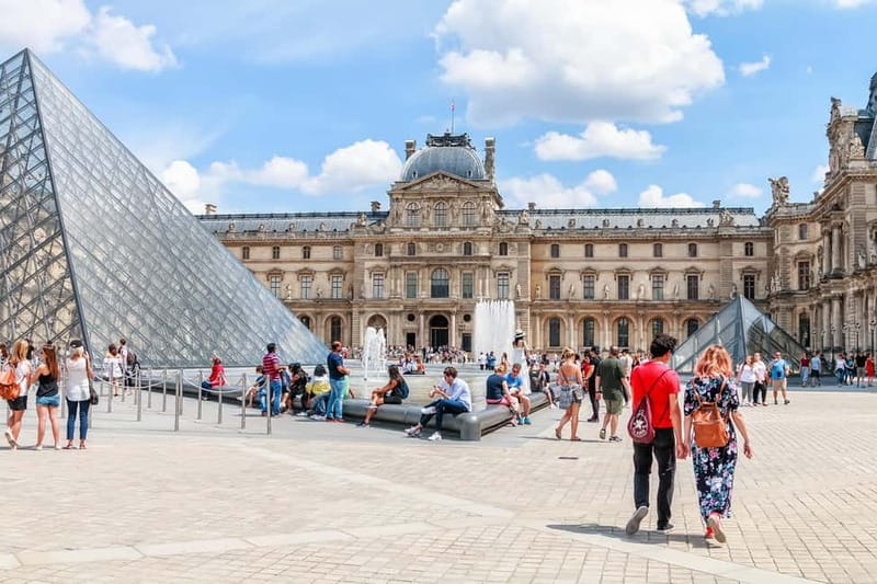 The Paris Pass®: 40+ Attractions Including Eiffel Tower - Start smart with Big Bus and a Seine River Cruise