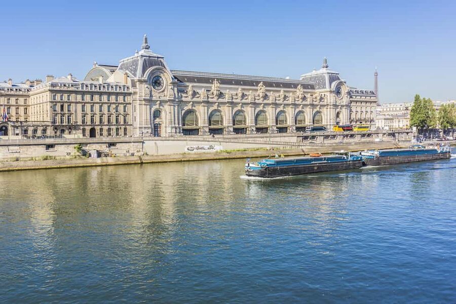 The Paris Pass®: 40+ Attractions Including Eiffel Tower - Notre Dame and Île de la Cité: when you want the city core