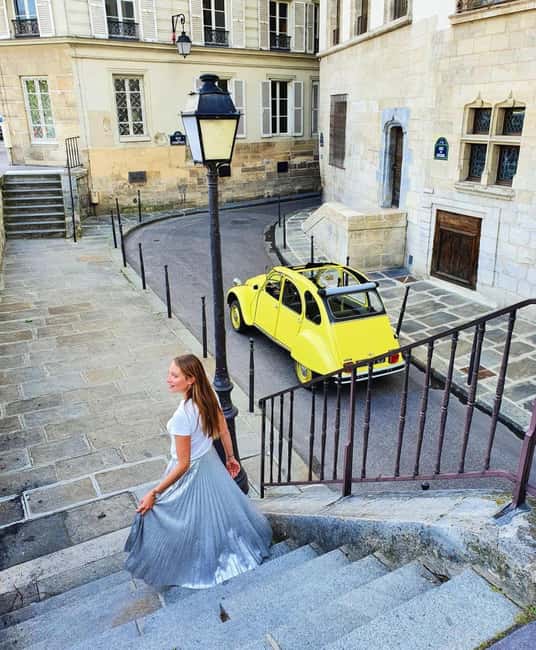 The Paris "Rive Gauche" tour in a vintage Citroën 2CV - Why the Citroën 2CV works so well for Rive Gauche