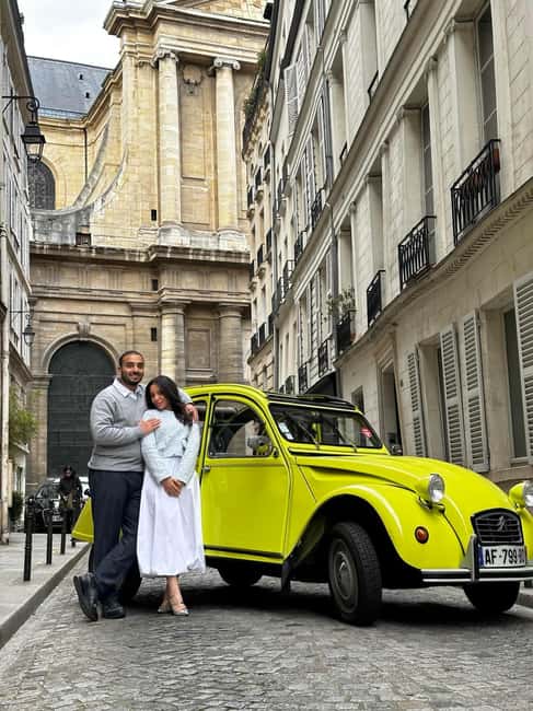 The Paris "Rive Gauche" tour in a vintage Citroën 2CV - Palais-Royal Quarter to Place Vendôme: style, symmetry, and quick stops