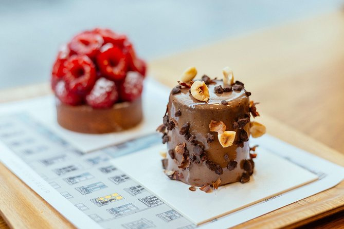 The Sweet Pastry With Locals PRIVATE Tour of Paris in Le Marais District - The coffee ending at Le Bûcheron, and how to plan for it