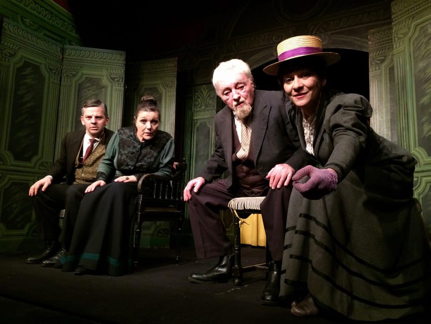 Theatre in Paris: The Bald Soprano (La cantatrice chauve) - Why this absurdist social satire still works for visitors