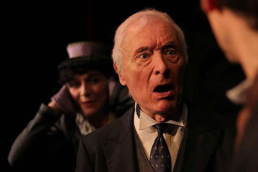 Theatre in Paris: The Bald Soprano (La cantatrice chauve) - Tickets and value: what $47 buys you on a Wednesday