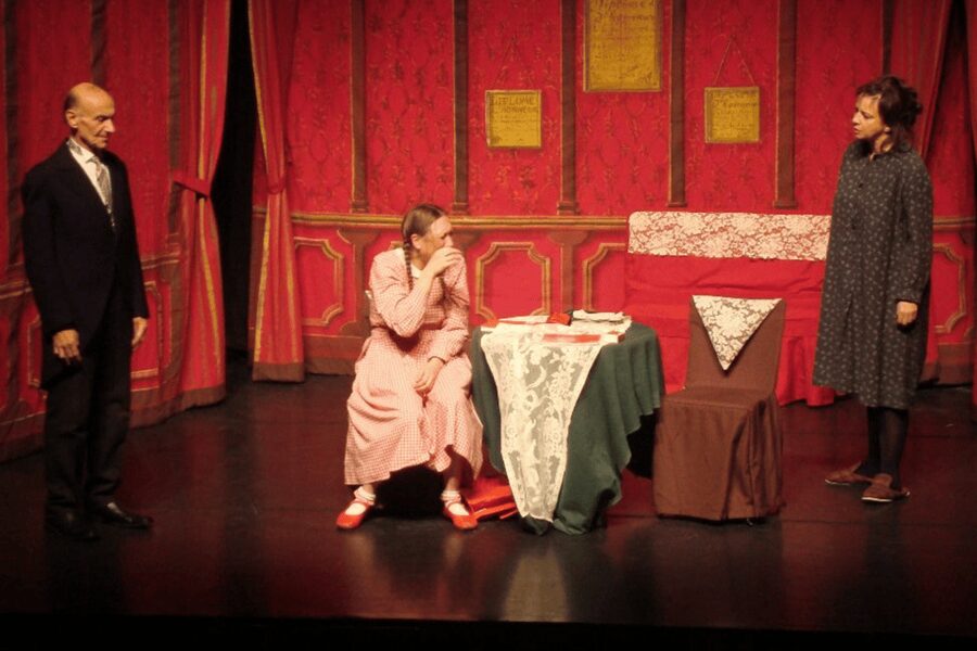 Theatre in Paris: The Lesson (La leçon) - Your seat and the voucher check: what actually happens when you arrive