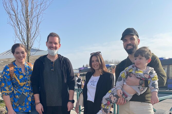 Tj Prestige Transfer in Paris Disneyland - Communication, mobile ticket, and English support