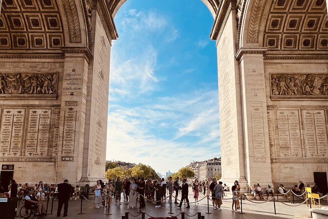 Tour guide in Paris - Visit Paris with your official guide ! - How the Guide Keeps the Day Fun, Not Rigid