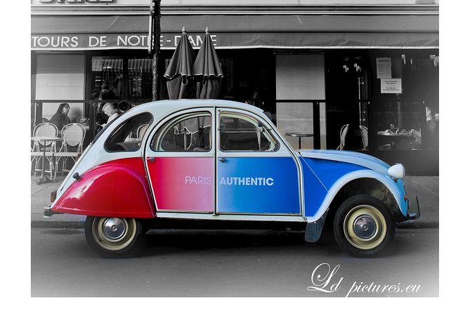 Tour in a vintage car with a Parisian - The Vintage 2CV Experience: Fun Transport With Practical Help