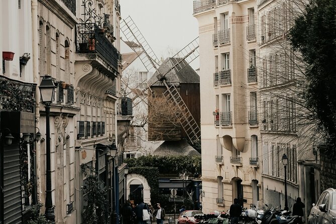 Undercover Montmartre: Led By Locals-Dine At Secluded Brasserie - Maison Rose and the Wall of Love: Romance, Art, and Logistics