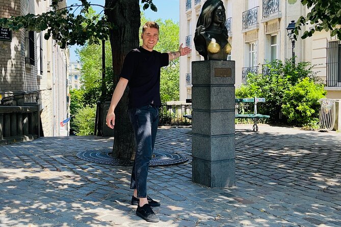 Unique Montmartre photo tour with VOGUE photographer - Is this for you? Who will love this Montmartre photo tour