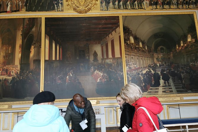 Versailles and Chartres Private Day Tour from Paris - Hotel pickup, a 9:00 am start, and how the day stays efficient