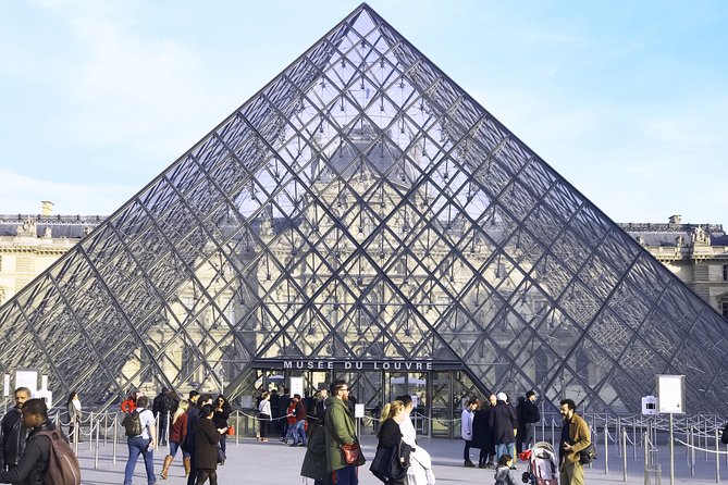 Versailles and Louvre Museum Access and Tour - Louvre Highlights: A Small-Group Circuit Through the Museum’s Best-Known Works