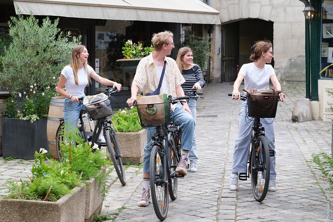 Versailles: Bike Rental, Different Sizes - Where you will still have to walk, and why that’s not a deal-breaker