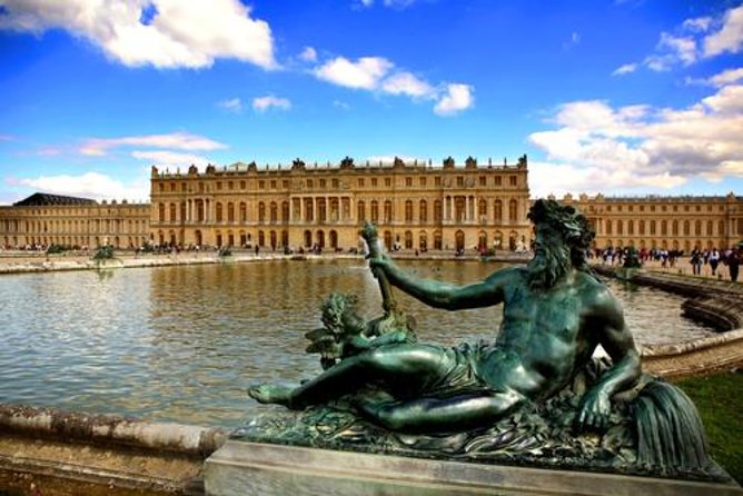 Versailles Château and Gardens Walking Tour from Paris by Train - Paris to Versailles by Train, without the stress