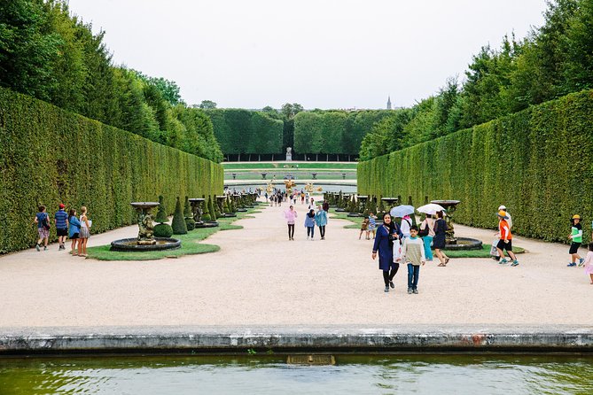 Versailles Château and Gardens Walking Tour from Paris by Train - Value at $79.94: what you are really paying for