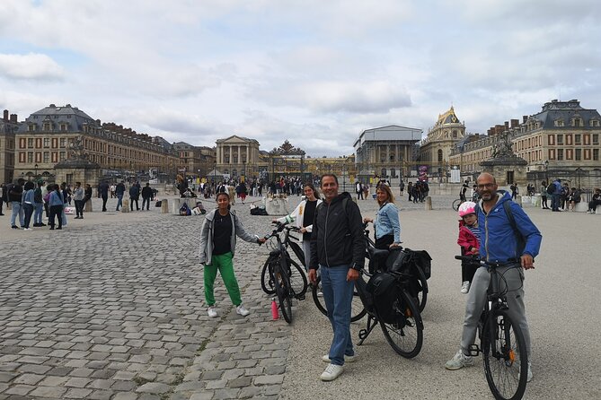 Versailles Full-Day Electric Bike Tour : Market, Picnic & Palace - Grand Trianon, Petit Trianon, and Marie-Antoinette’s sites: what you see, what you do not