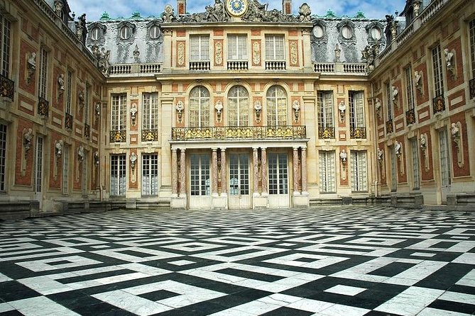 Versailles Guided Visit – Hotel Pickup, Meeting Point or None - Using Your Independent Time: How to Get More From Those Extra Hours