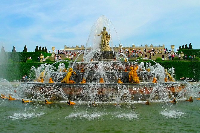 Versailles Palace 4h Tour (Skip the Line Ticket & Licensed Guide) - Gardens and musical gardens: a quick look, not a full escape