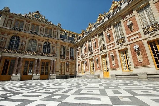 Versailles Palace and Park Private Guided Day Tour from Paris - Why a private guide changes everything in Versailles