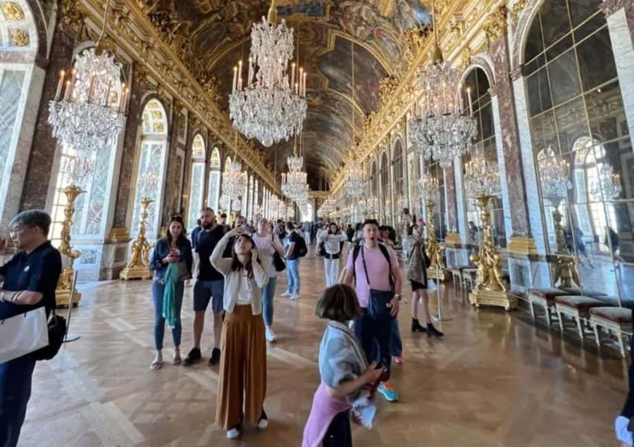 Versailles Palace : Day Trip & Paris Hop-On Hop-Off - Paris Discovery Hop-On Hop-Off, How You Actually Use It