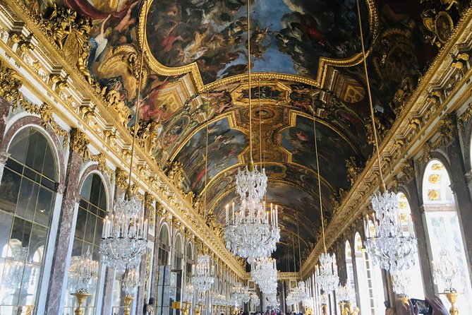 Versailles Palace & Gardens Audio Tour - Private Transportation - Stop 2: The Hall of Mirrors in about 15 minutes