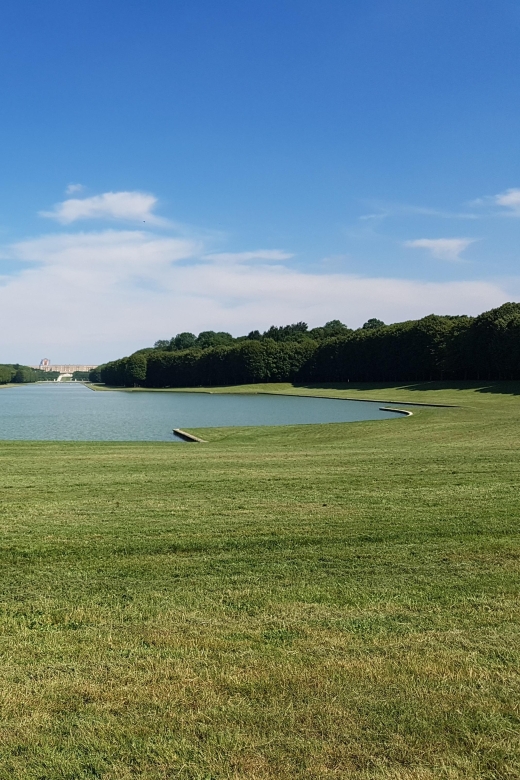 Versailles Palace: Guided Segway Tour in the Park - Palace of Versailles photo stop, why you’re seeing it from the right angle
