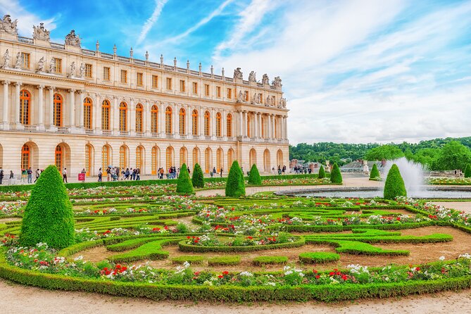 Versailles Palace Guided Tour & Gardens Option from Versailles - Fountain Water Show and Tuesday Classical Music Options