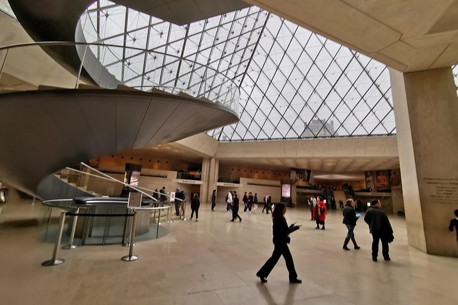 Versailles Palace & Louvre Museum Private Day Tour from Paris - What “Private Tour” Really Means for Your Day