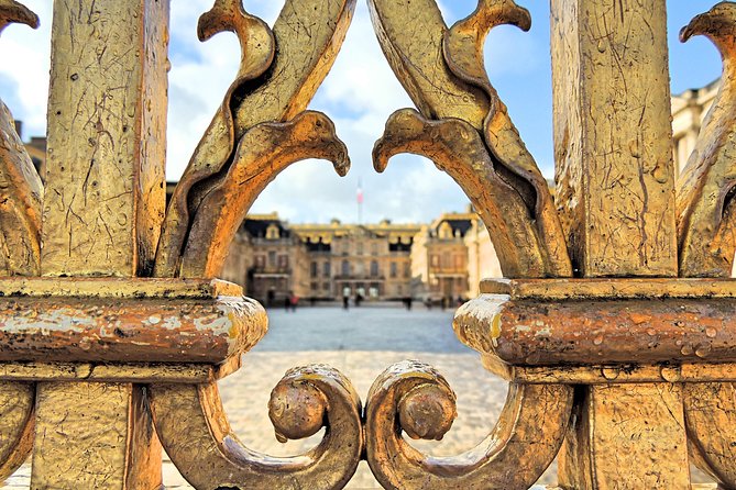 Versailles Palace & Marie-Antoinette's Estate Guided Tour - Key highlights to know before you go