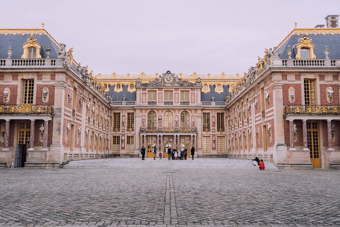 Versailles Palace Passport with optional Audio Guide - Optional audio guide: useful context, but watch for the start point