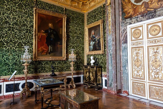 Versailles Palace Skip-the-Line Tour with Garden Access - Gardens of Versailles after the palace, freedom with a smart start