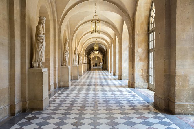 Versailles Palace with private guide - Price and value for up to 6 people