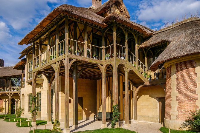 Versailles Private Day Excursion with Palace, Gardens & Trianon - Versailles from Paris: why the hotel pickup changes everything