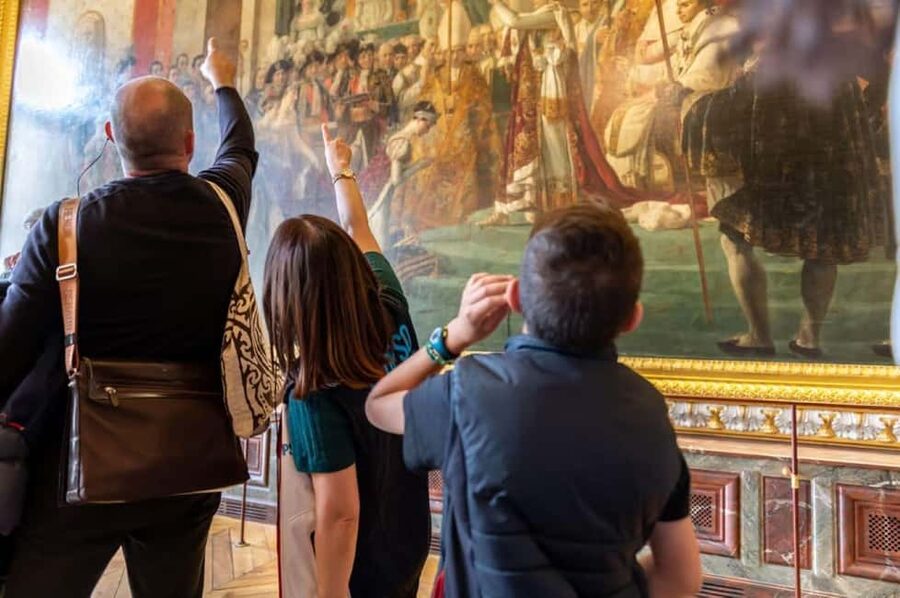 Versailles: Private Family Tour of Palace w/ Reserved Entry - Should you book this private Versailles family tour?