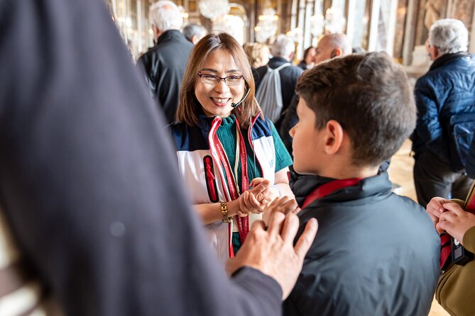 Versailles Private Guided Tour - Reserved Entry Included - Practical Tips for a Smooth Start at Place dArmes