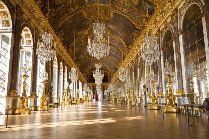 Versailles: Semi-Private Guided Tour with Train - Key things to know before you go