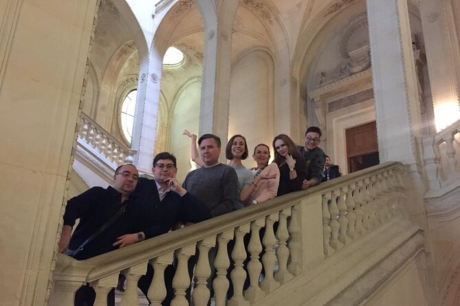 Versailles: Semi-Private Guided Tour with Train - Louis XIV’s world: what to listen for in the rooms