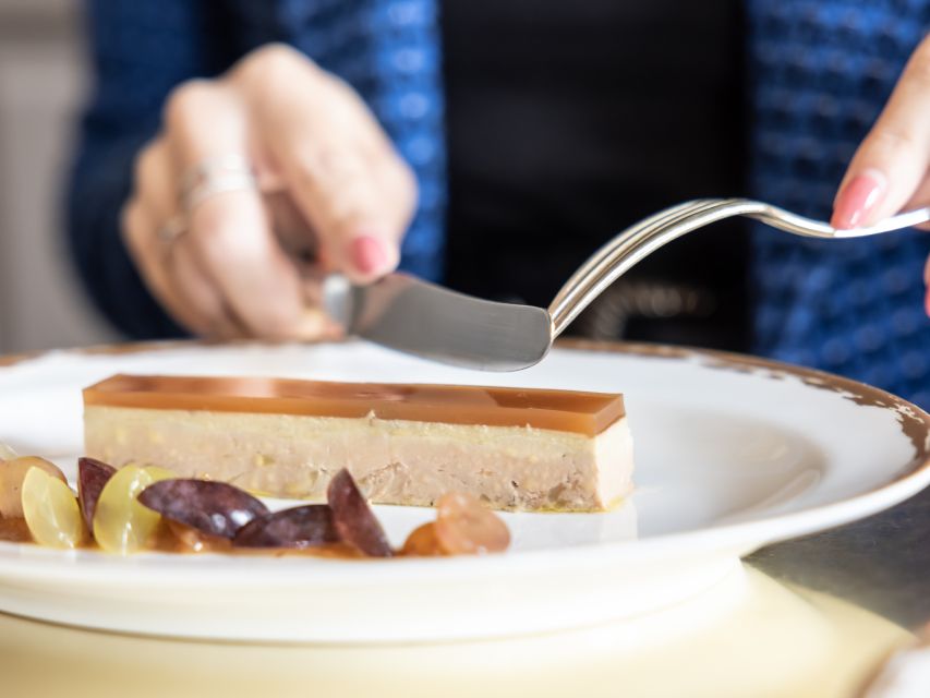 Versailles: Skip-the-Line Palace Entry Ticket & Lunch at Ore - Inside the restaurant: why the room design helps you enjoy the palace early