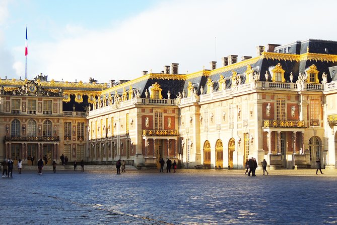Versailles Small Group Guided Tour with Tranportation from Paris - Transportation value: why the minibus format is worth paying for