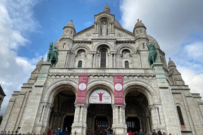 VIP Paris in a Day: Montmartre, Louvre, Île de la Cité, Cruise - Price and value: what you really pay for at $479.97