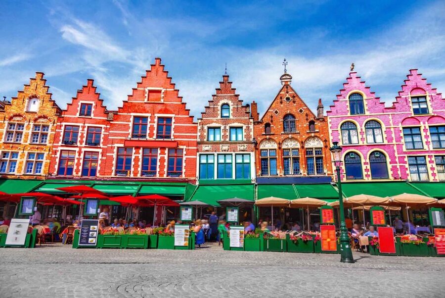Visit of Bruges in 1 day private tour from Paris - Lunch Gap and Free Time for Lace and Belgian Chocolates