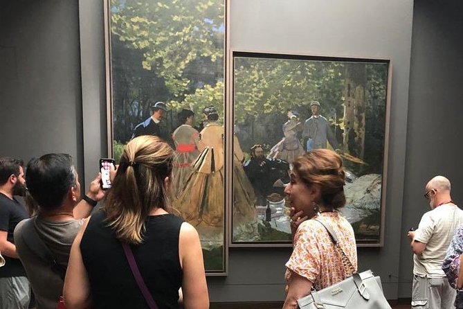 visiting the masterpieces of impressionists at Orsay museum - How the Meeting Point Sets You Up for a Smooth Start